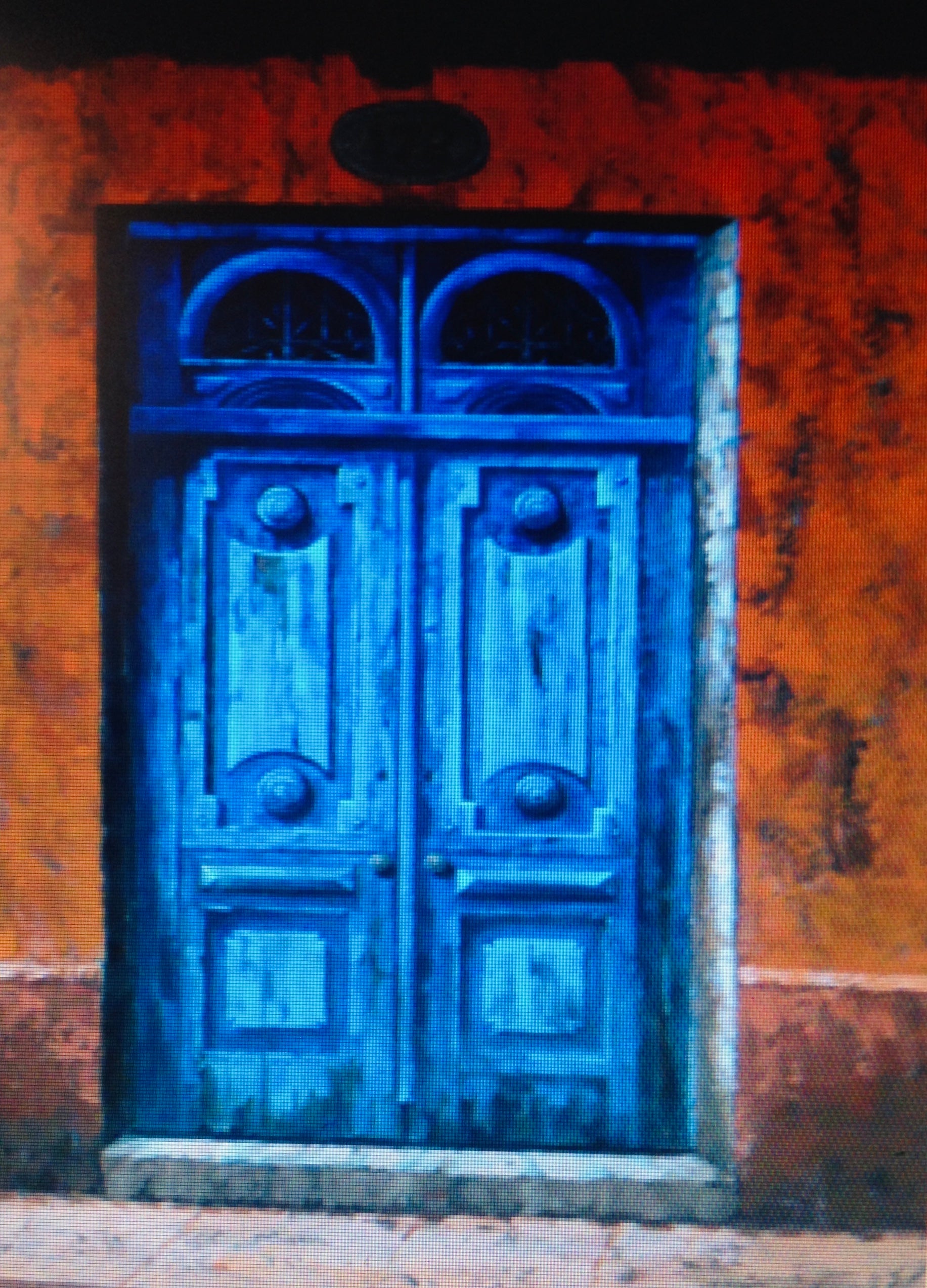 Puerta Azul - Roberto León